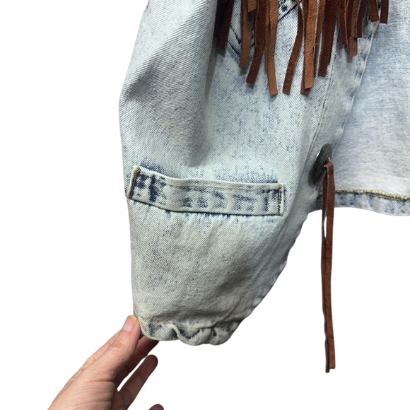 Western 80’s Stone Washed Fringe Denim Vest by Bazerk Medium - Picture 8 of 16